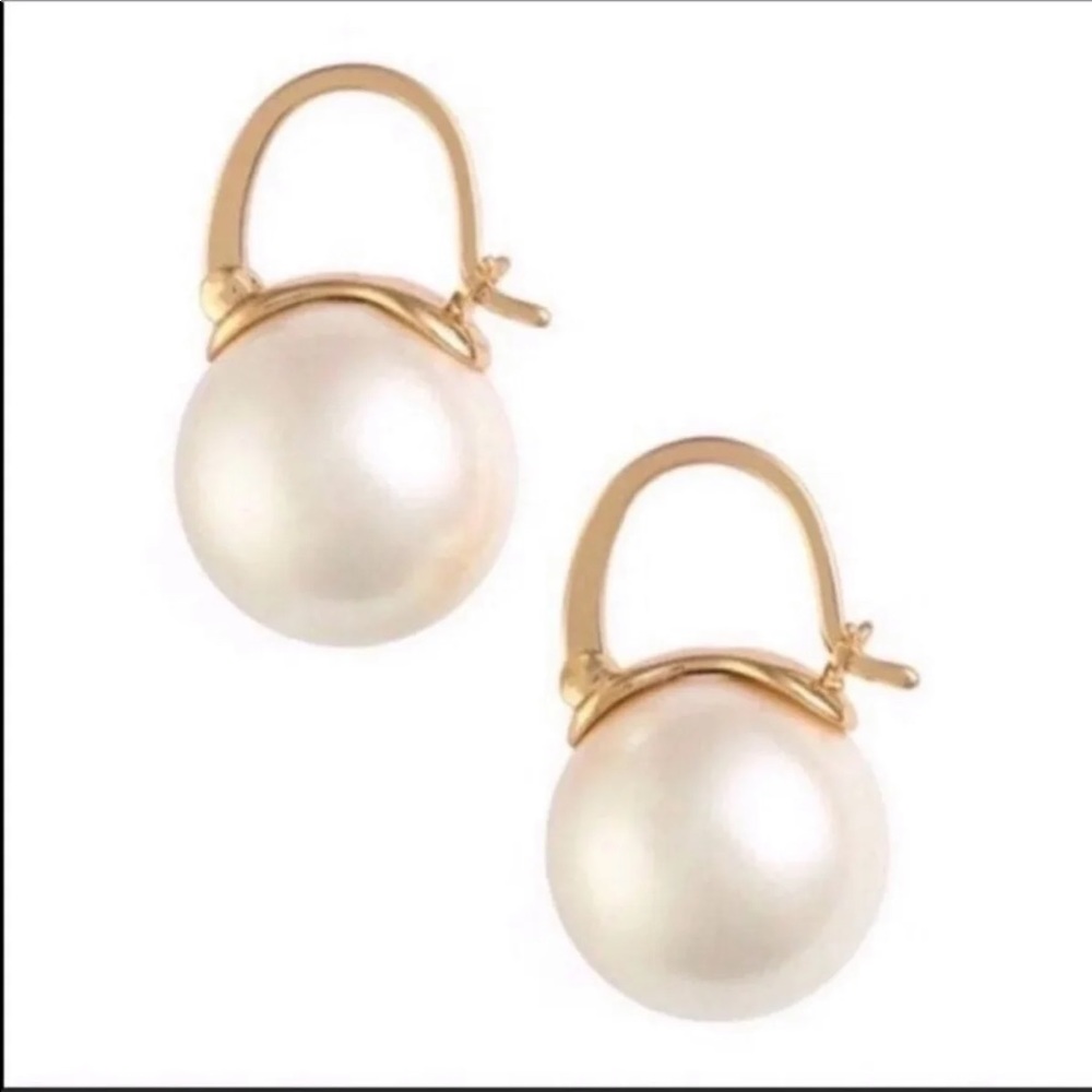 $58 New Kate spade gold pearl earring